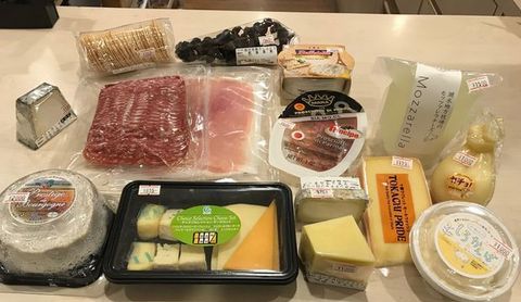 チーズ、生ハム、ボージョレ2018.jpg
